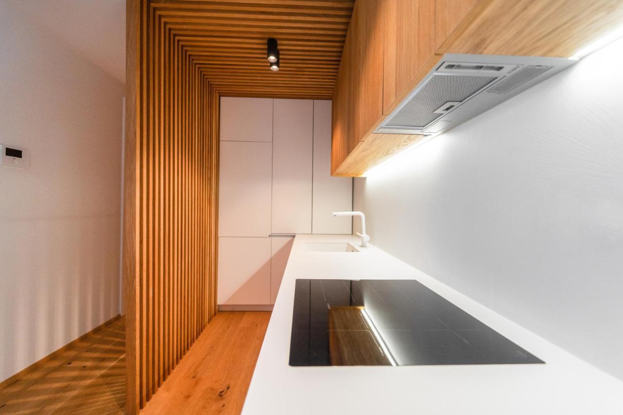 Bor In Bor Luxury Apartment With Sauna & Garden - 크라니스카고라 외부 사진