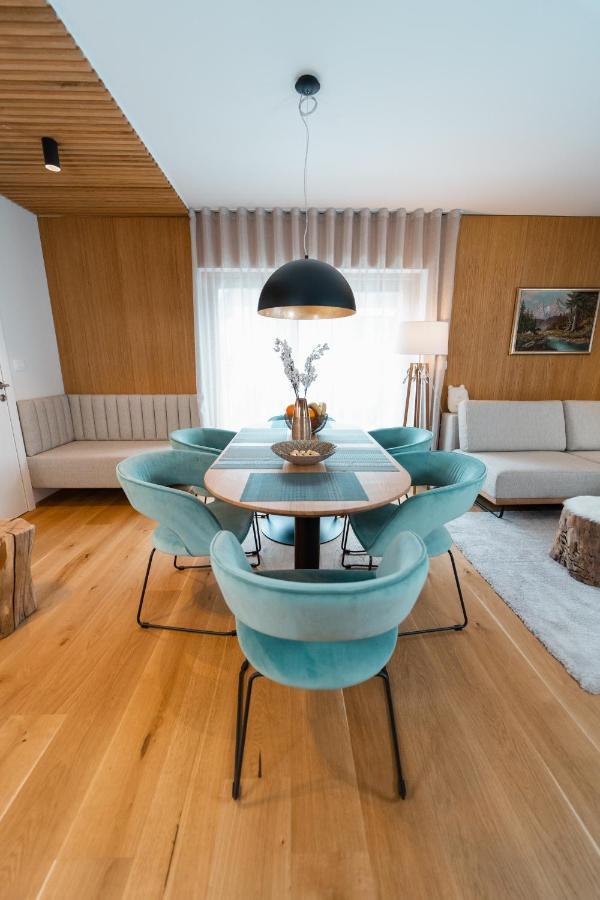 Bor In Bor Luxury Apartment With Sauna & Garden - 크라니스카고라 외부 사진