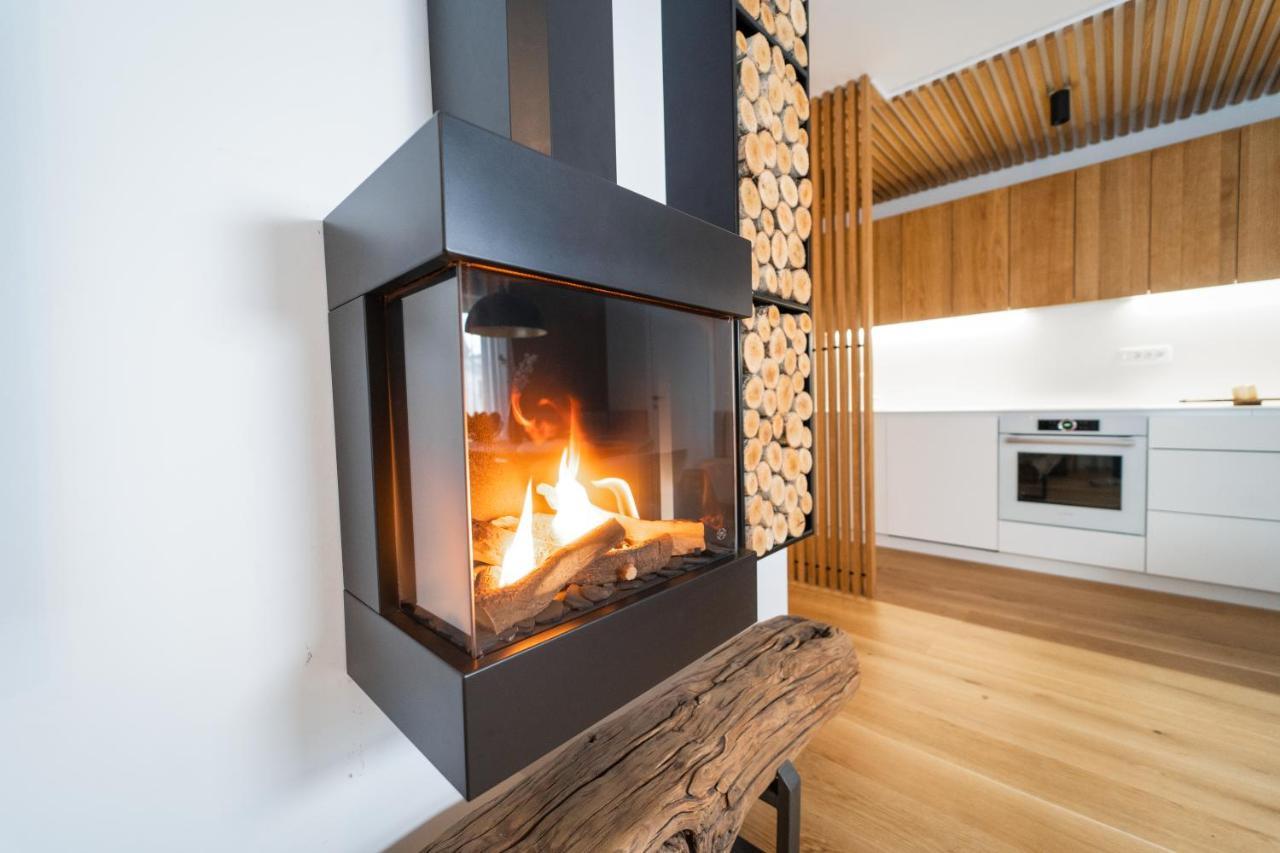 Bor In Bor Luxury Apartment With Sauna & Garden - 크라니스카고라 외부 사진