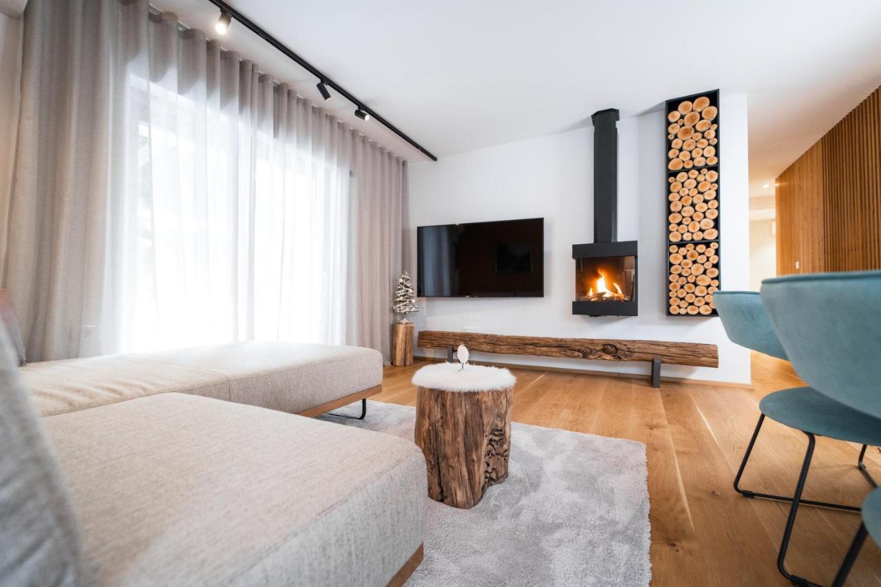 Bor In Bor Luxury Apartment With Sauna & Garden - 크라니스카고라 외부 사진