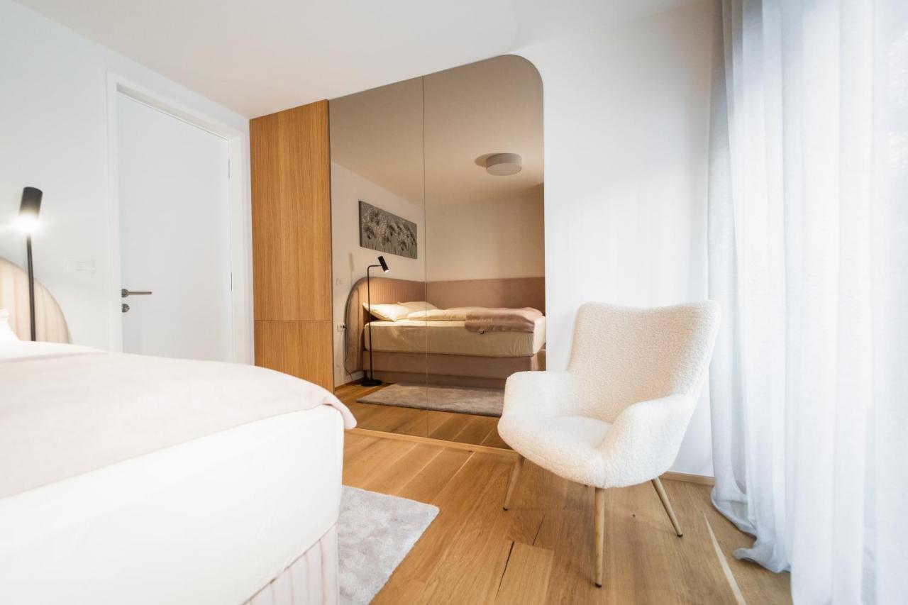 Bor In Bor Luxury Apartment With Sauna & Garden - 크라니스카고라 외부 사진